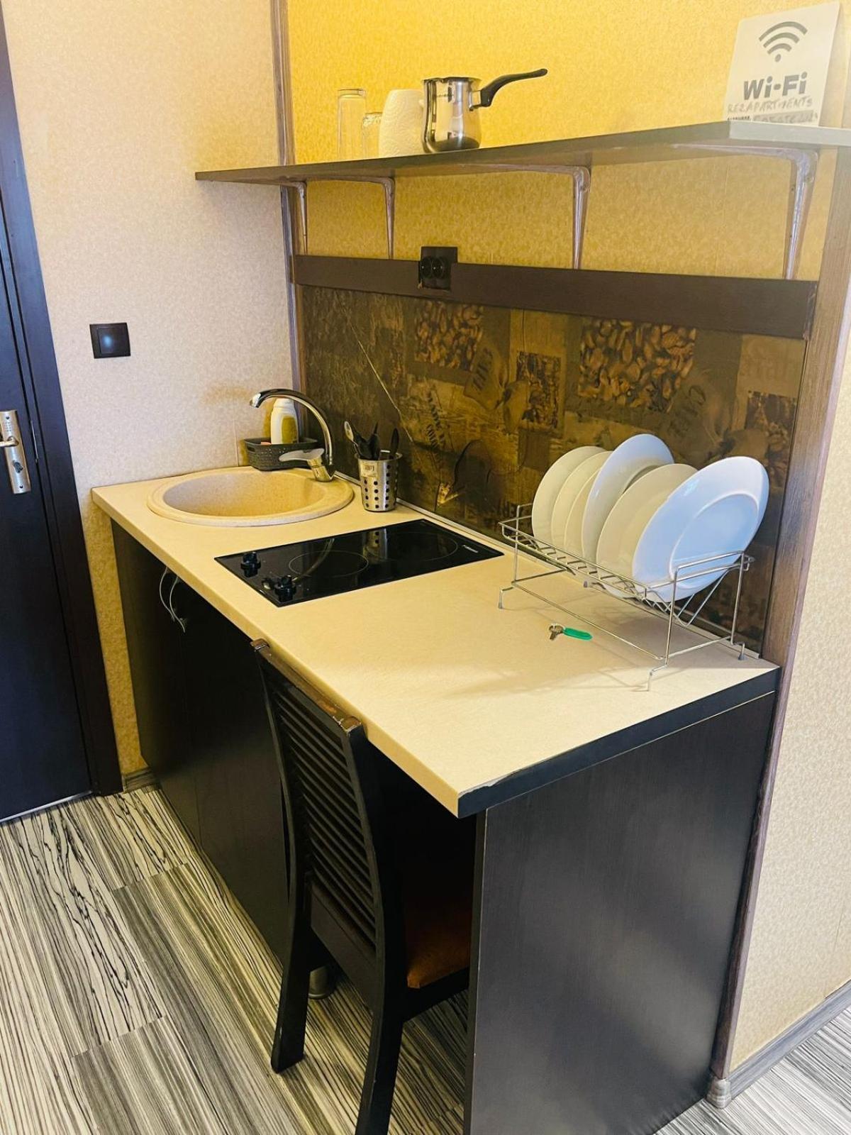 Urban Rez Suites Яссы Экстерьер фото